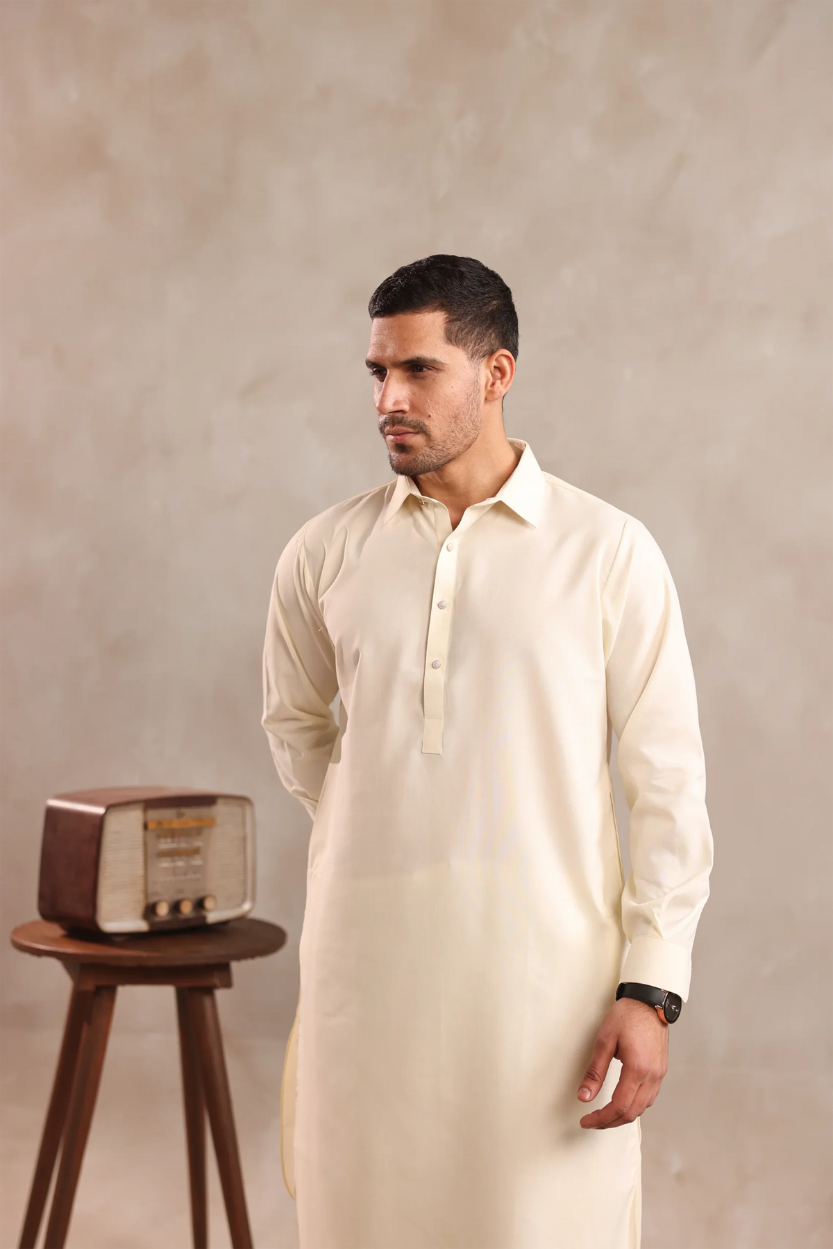 Cream Kameez Shalwaar