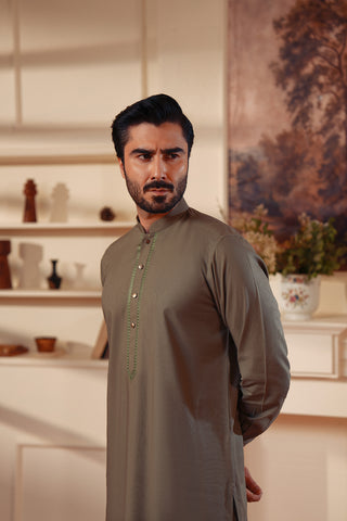Embroidered Twill Weave Suit