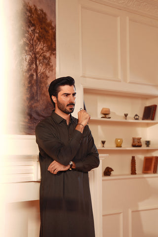 Yarn-Dyed Kameez Shalwar with Metal Pin Detailing