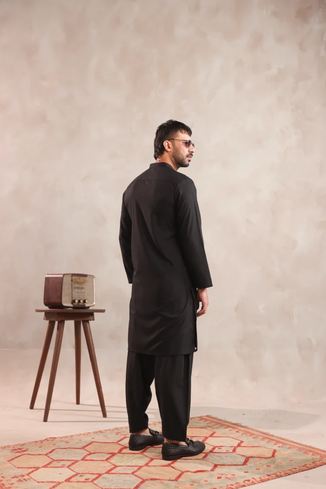 Black Kurta Shalwaar - Image 2